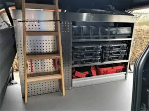 Driftig elektriker kører grønt i ny VW-varebil