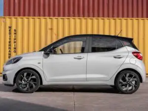 Storsælgende Hyundai kåret som Årets Mikrobil 2024