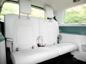 Det elektriske rugbrød kommer i en lang syvpersoners udgave