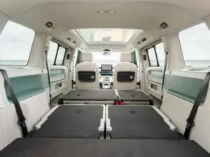 Det elektriske rugbrød kommer i en lang syvpersoners udgave