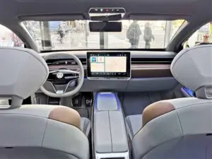 Gigantisk el-stationcar på vej fra Volkswagen