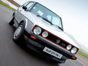 Europas bedst sælgende bil har rundet det helt skarpe hjørne