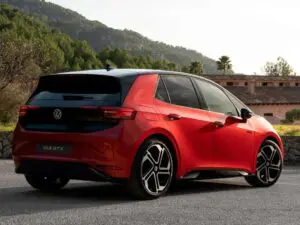 Skoda Elroq bliver vist frem på elektrisk bilmesse i København