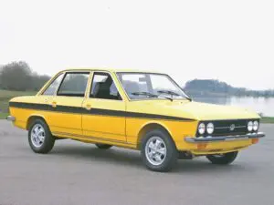 25 års jubilar bruger sit krudt både på varebiler og verdenskrige